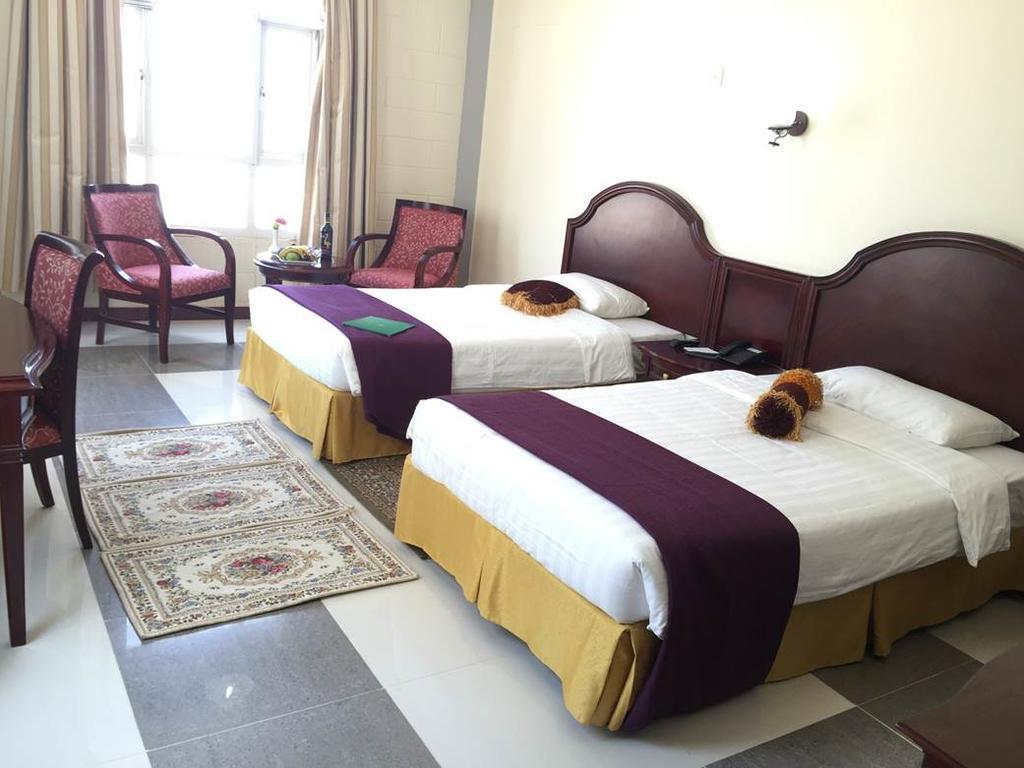 Hotel Ras Al Hadd Beach Holiday Szúr Kültér fotó